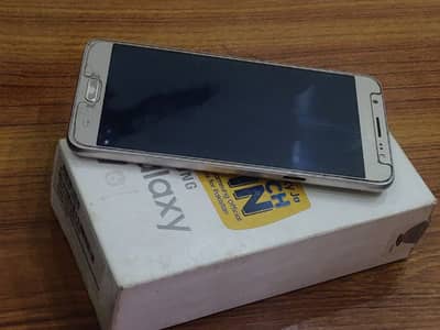 Samsung J7 2/16 GB
