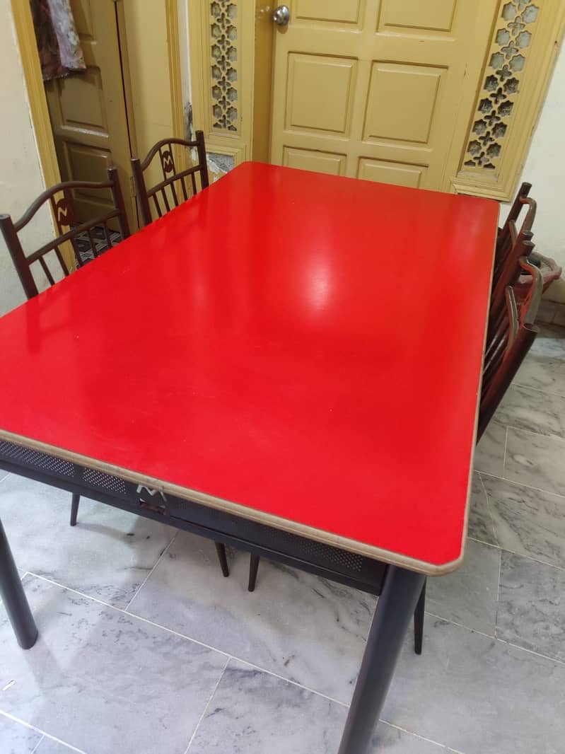 Dining table 4
