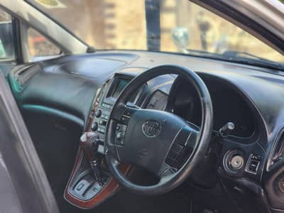 Toyota Harrier 2004