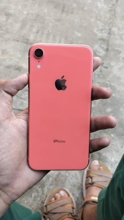 Apple iPhone XR