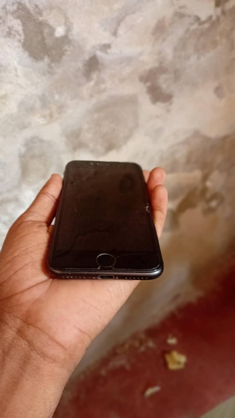 Apple iPhone 8 2