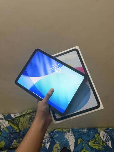 IPAD 10 / 64gb for sale