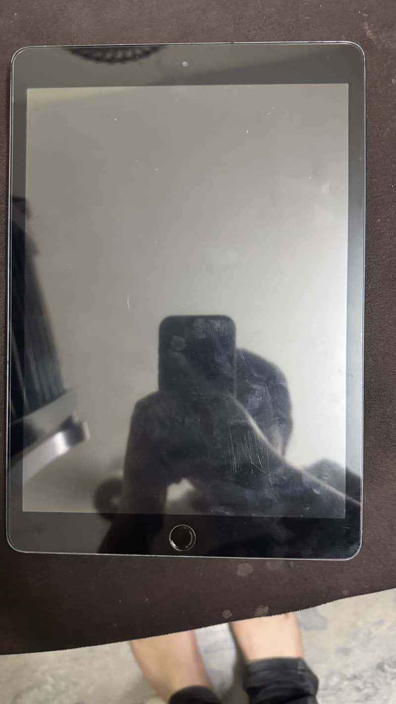 iPad gen 7 4