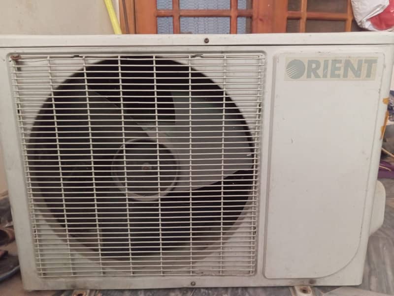 Used Split AC Orient 9