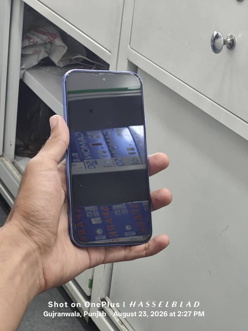 Google Pixel 8a 1