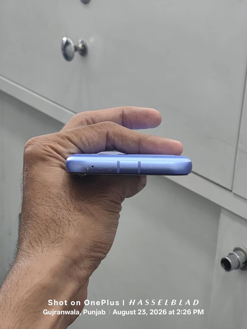 Google Pixel 8a 2