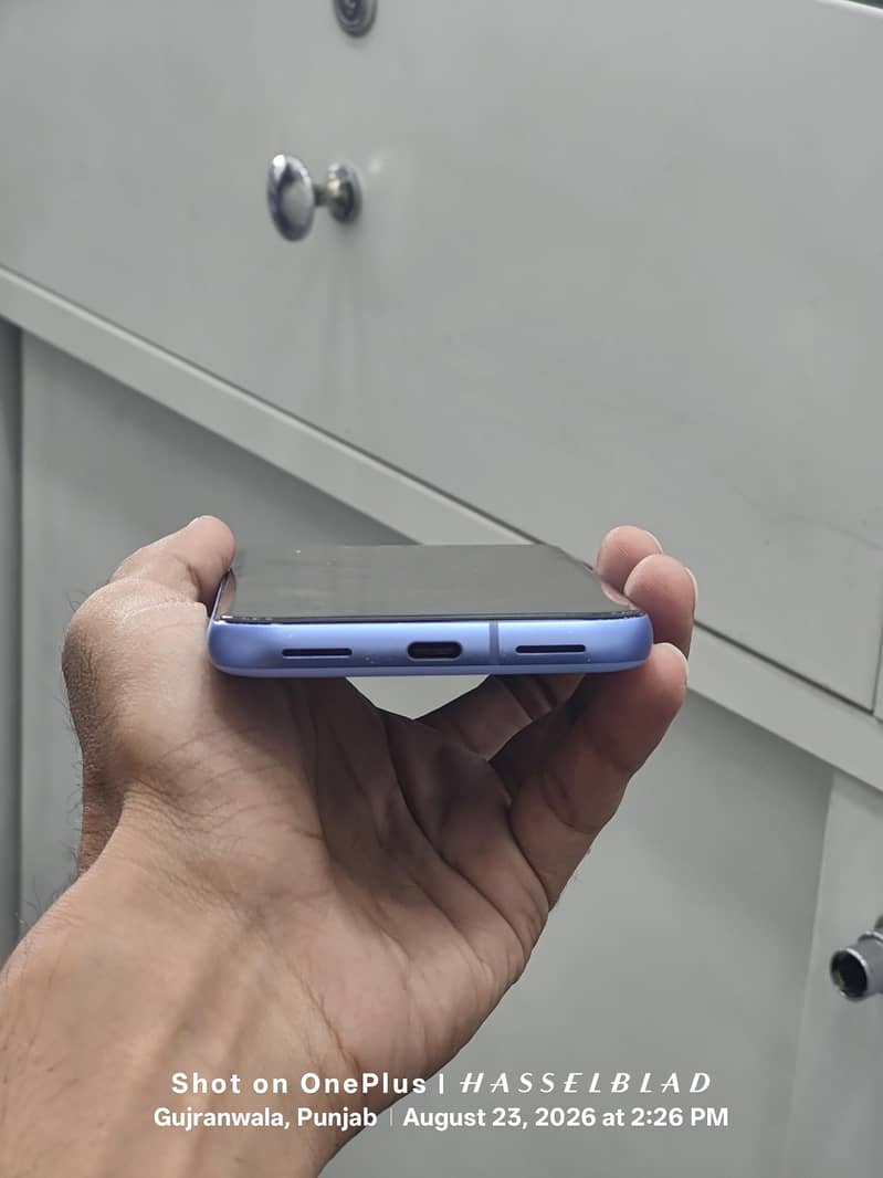 Google Pixel 8a 3