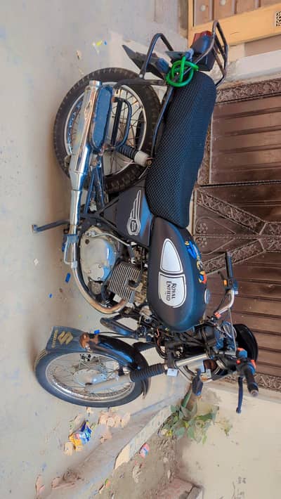 Suzuki GS 150