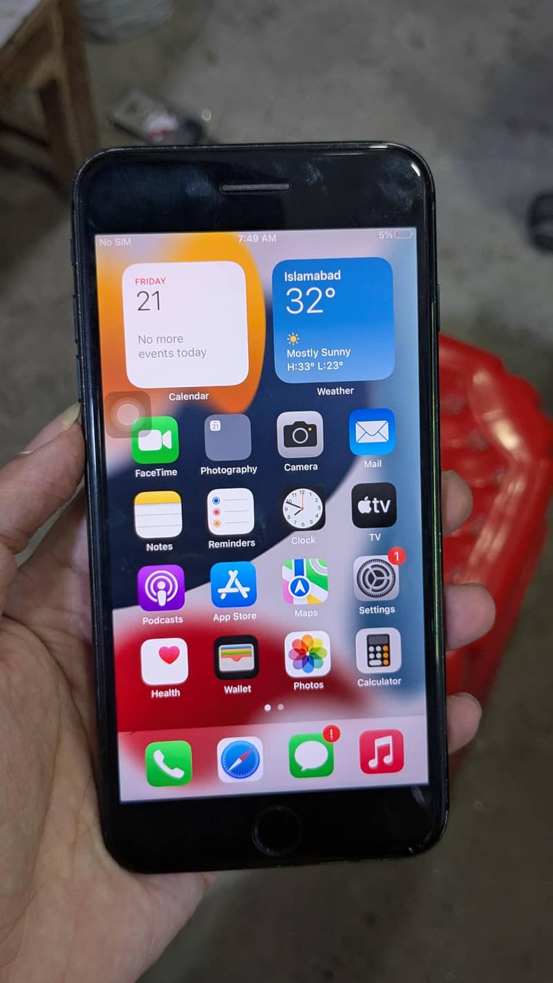 Apple iPhone 7 Plus 4