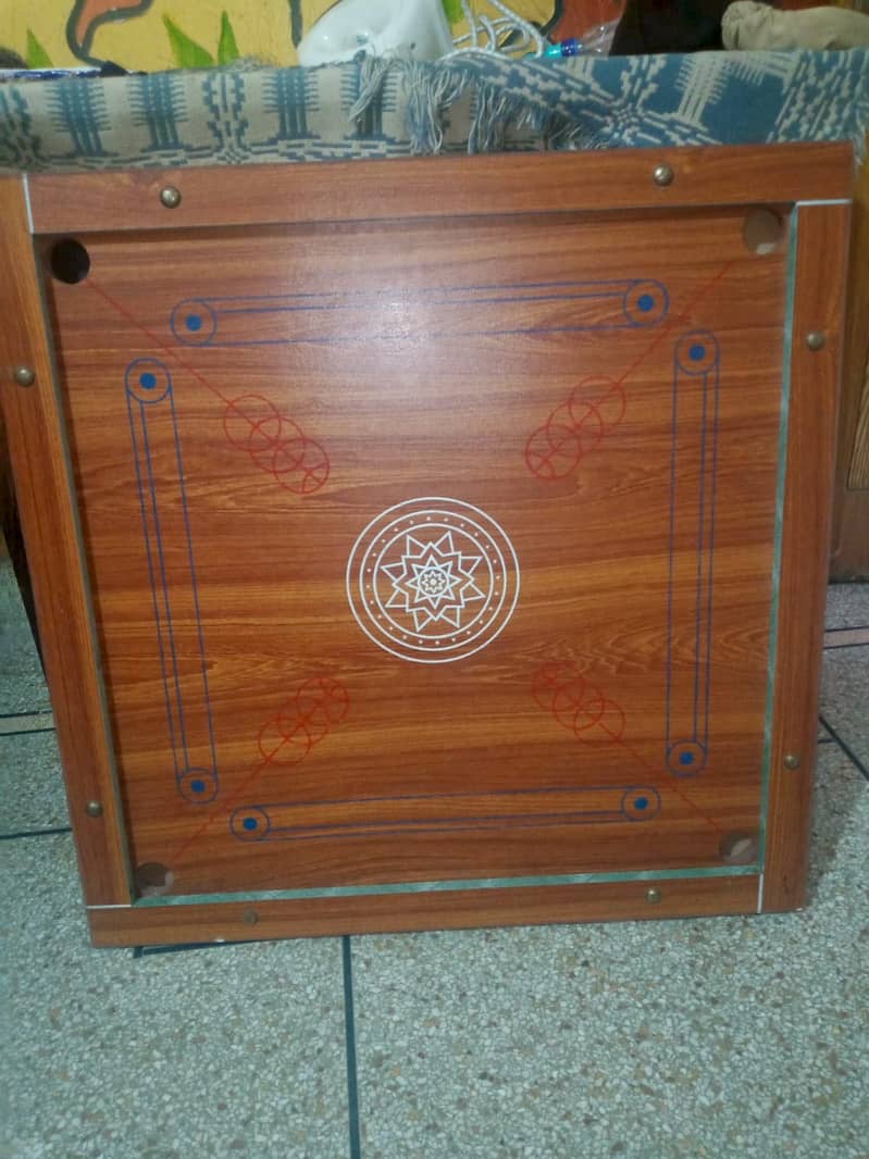 Carrom 0
