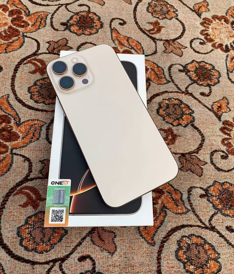 Apple iPhone 16 Pro Max 0