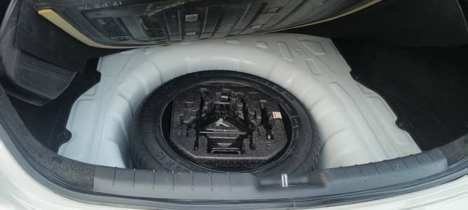 Hyundai Elantra 2024