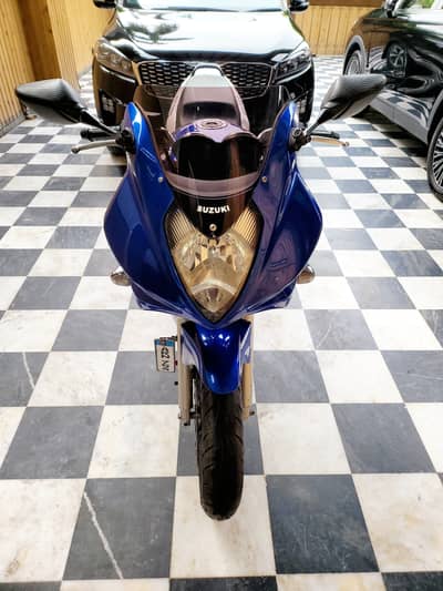 Suzuki gs500f spanish model