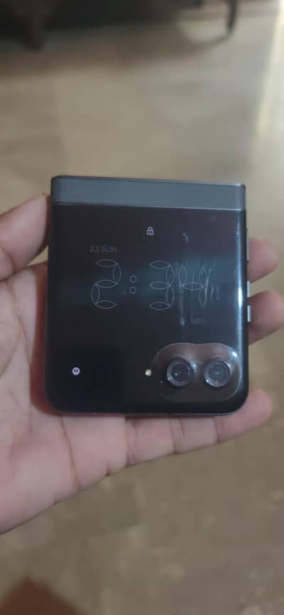 Motorola Razr 40