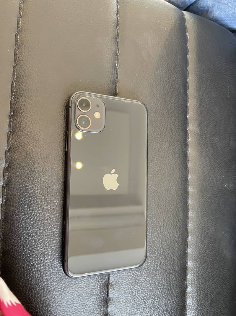 Apple iPhone 11 0