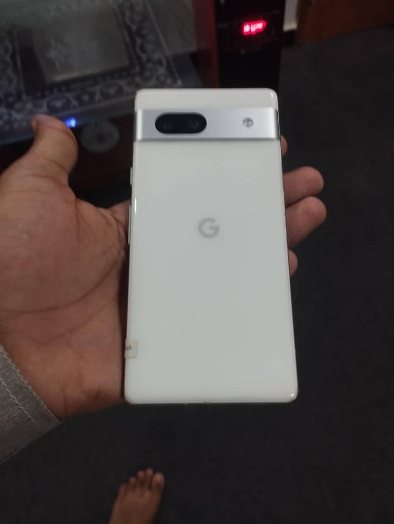 Google Pixel 7a 4