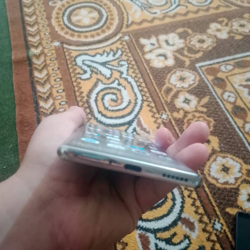 Tecno CAMON 40 Pro 4