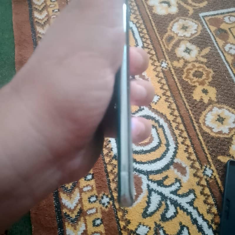 Tecno CAMON 40 Pro 5