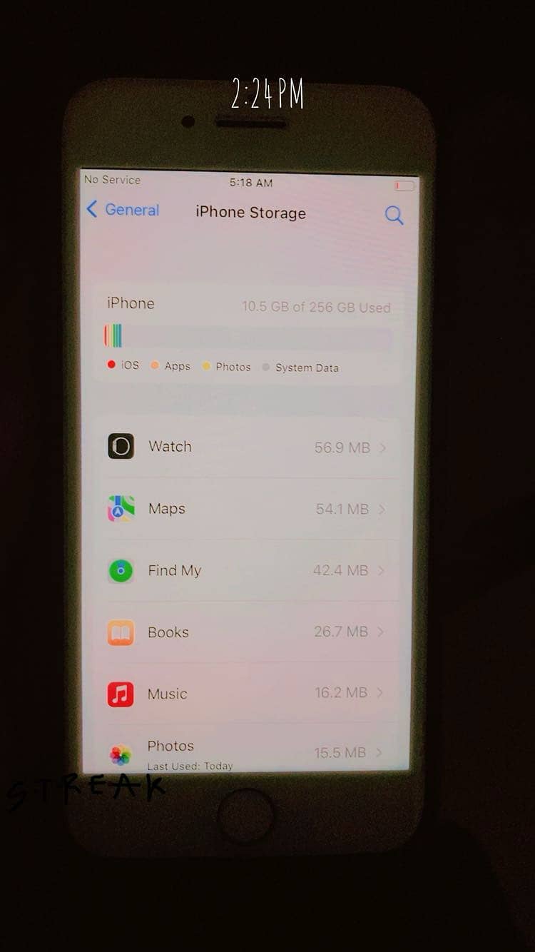 Apple iPhone 8 6