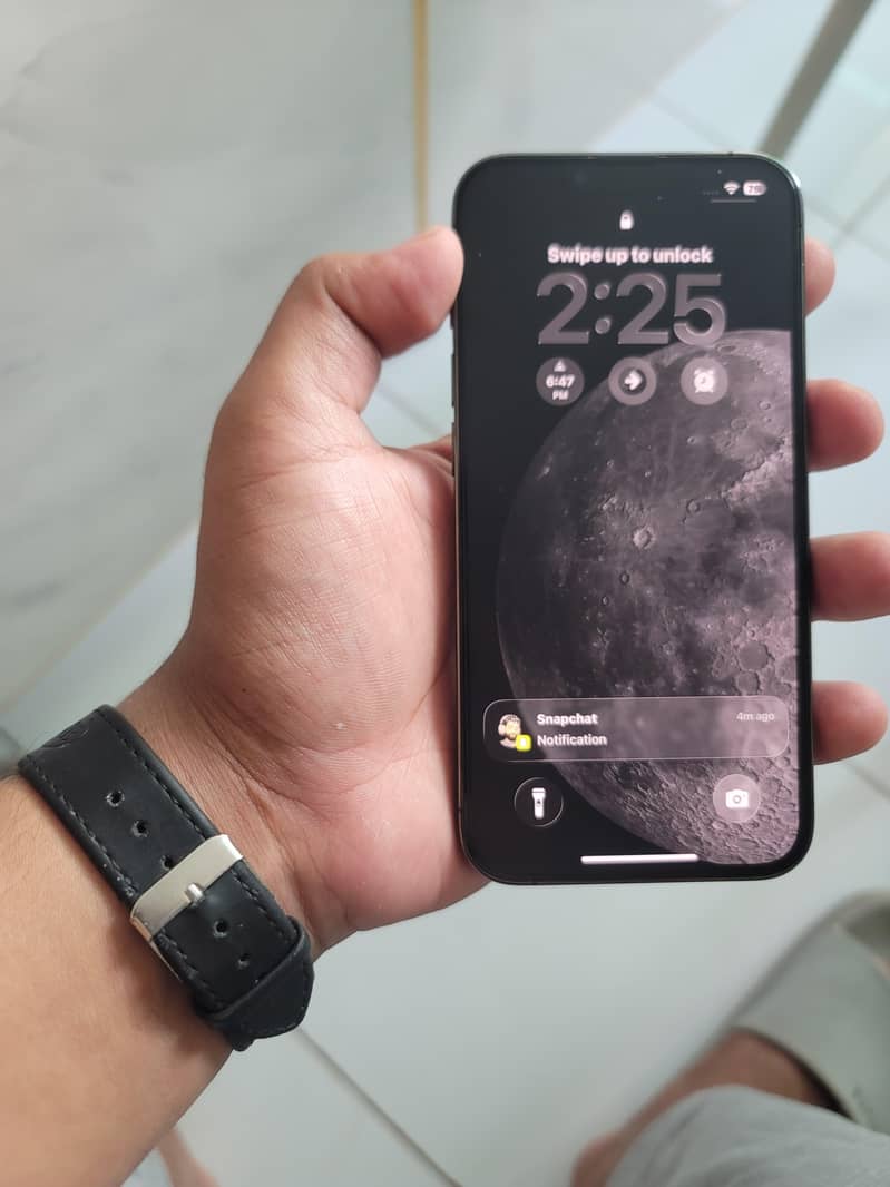 Apple iPhone 13 Pro 2