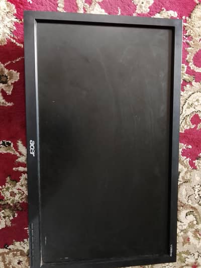 Acer monitor lcd  available for sale in good condition