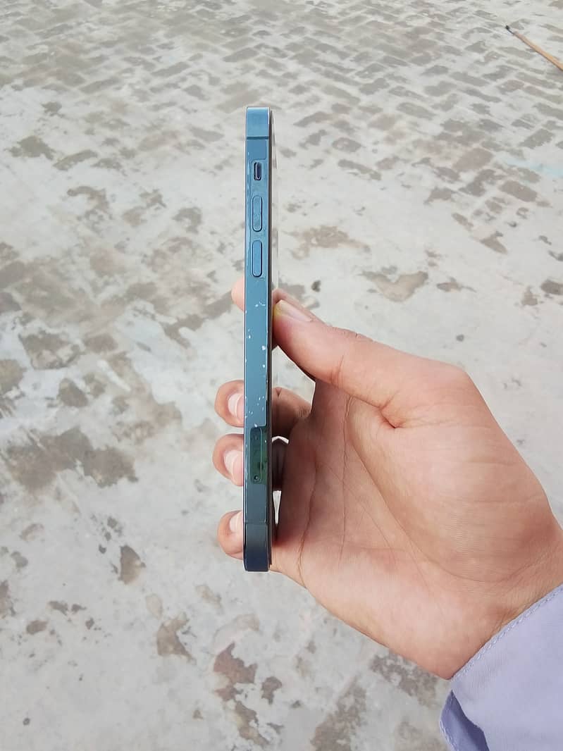 Apple iPhone 12 Pro 6