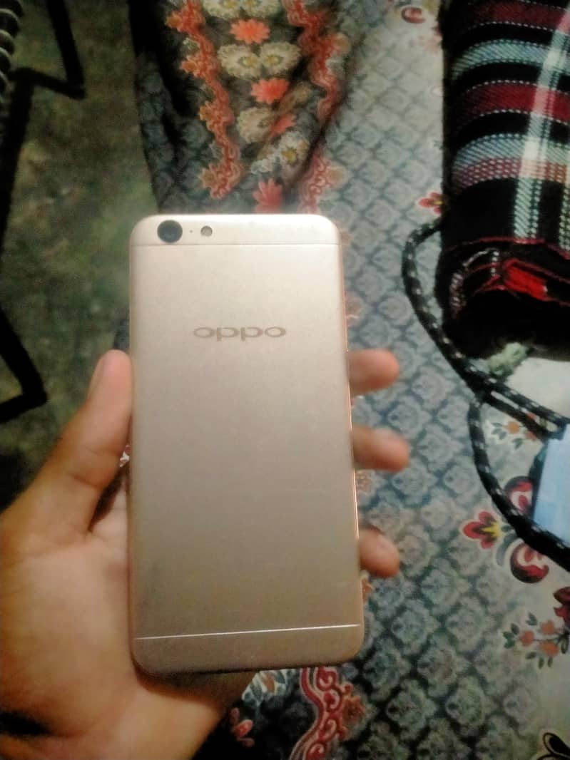 OPPO A57 5