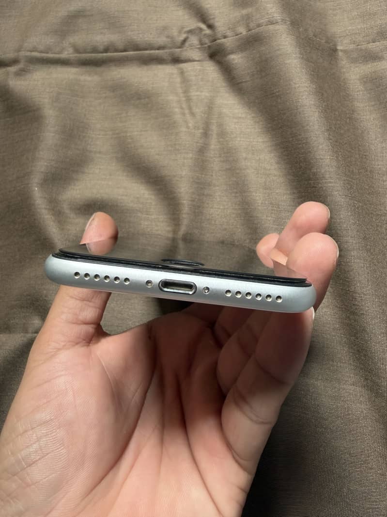 Iphone SE 2nd generation 3