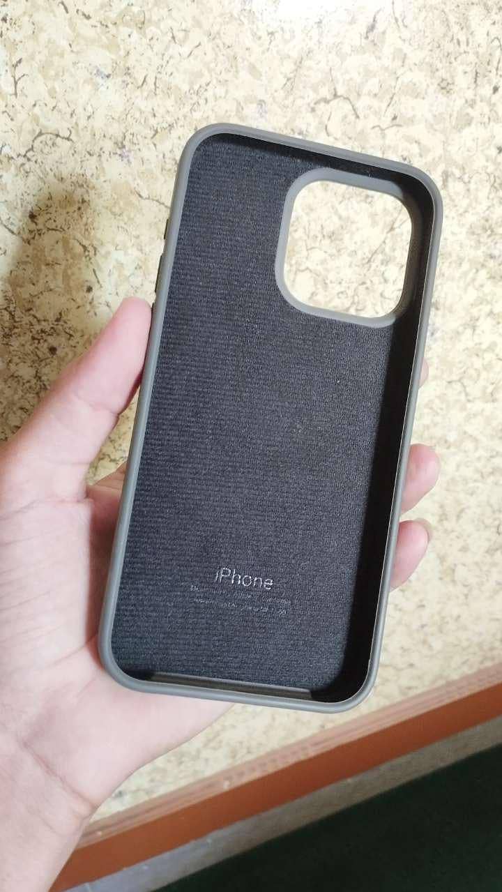 Iphone 15 pro max 3