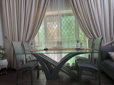 Dinning Table with Chairs