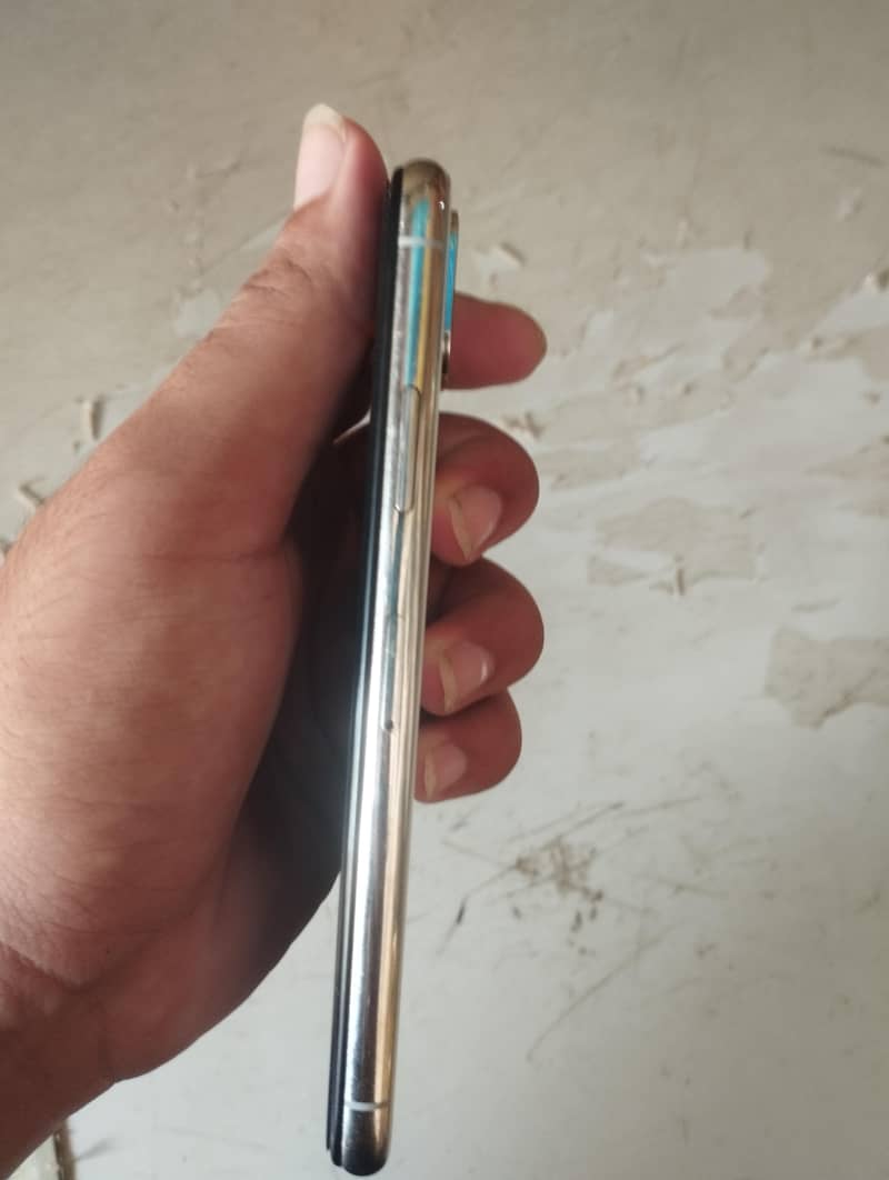 Apple iPhone X 2
