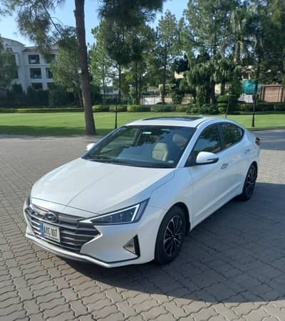 Hyundai Elantra GLS 2022  Model