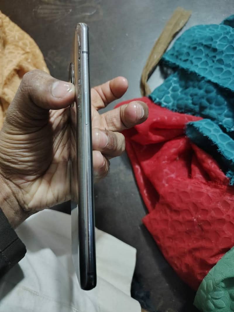 One Plus 7T 1