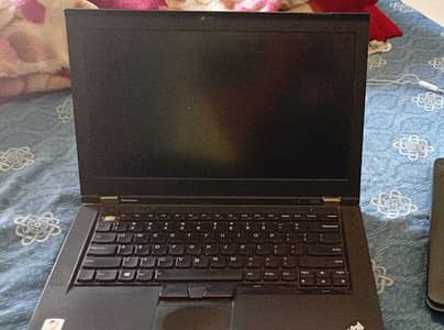 Lenovo ThinkPad T430s boots up + shows fan error + chargers