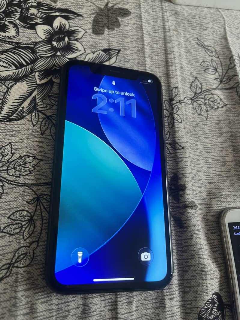 Apple iPhone 11 2