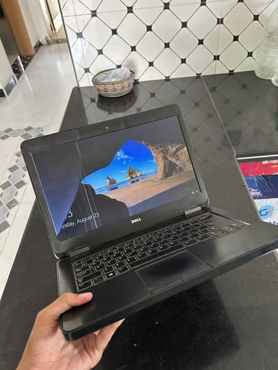 Dell Latitude E5440 Core i5 4th Gen 4GB RAM 128GB SSD Screen Damaged