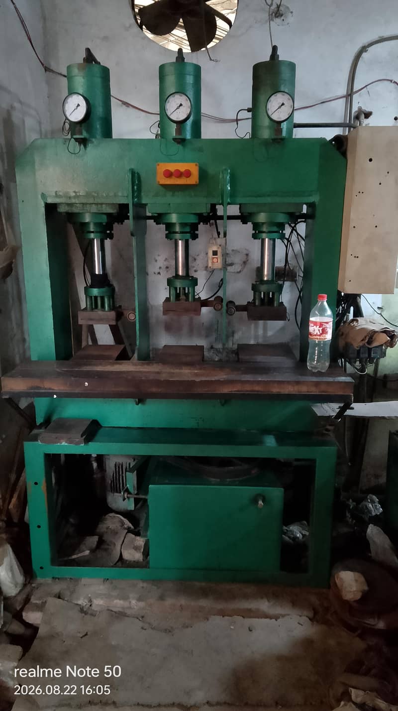 hydraulic press machine 6