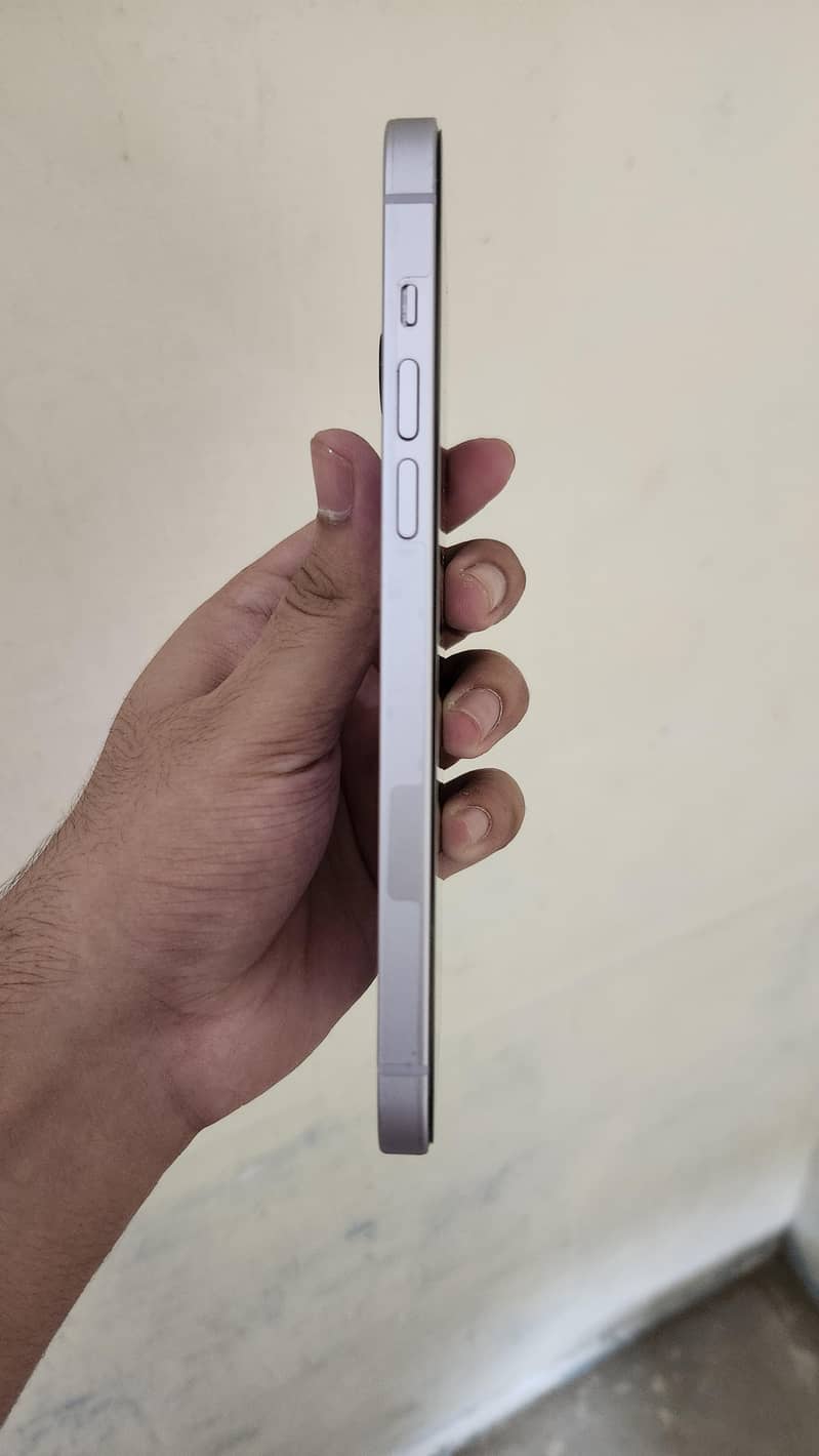 Apple iPhone 14 plus 5