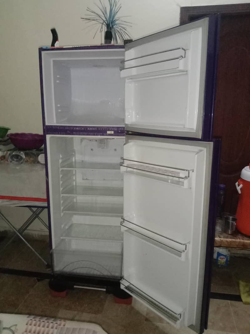 FRIDGE 3