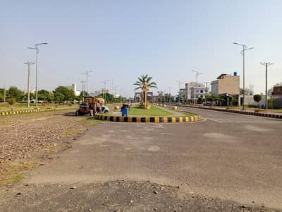 Prime Location 10 Marla Residential Plot In Safari Garden Housing Scheme Of Safari Garden Housing Scheme Is Available For sale