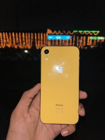 Apple iPhone XR