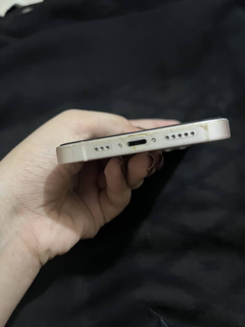 Apple iPhone 13 3