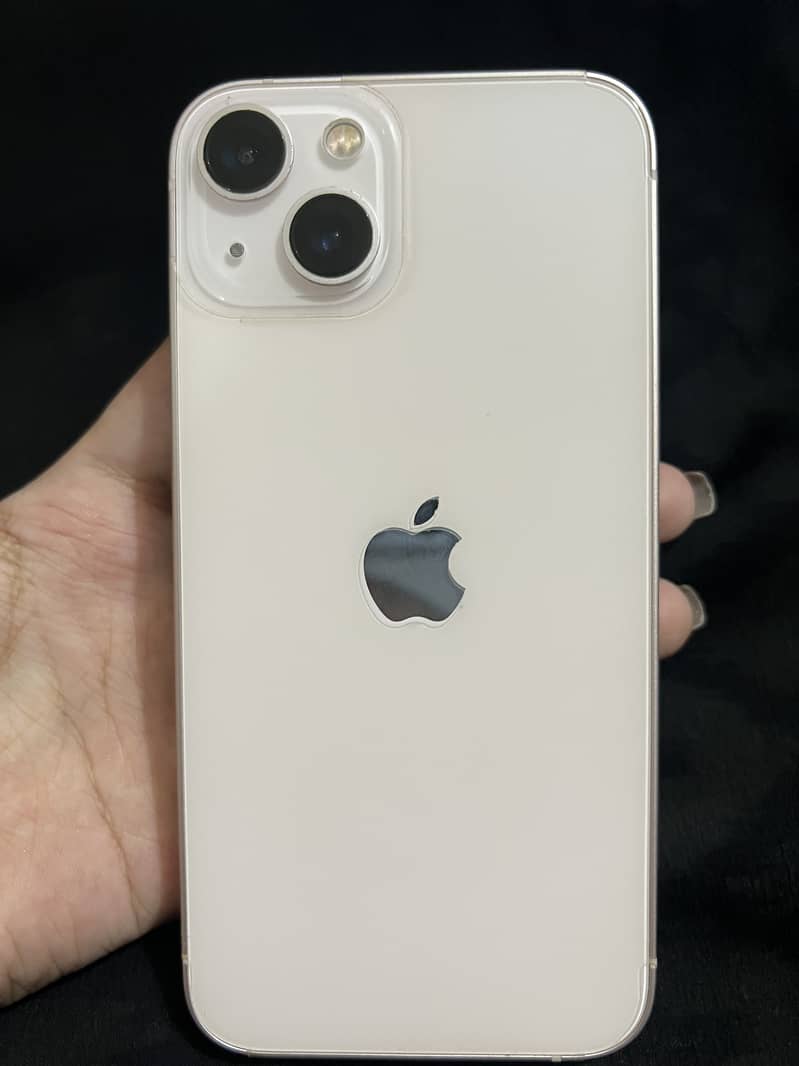 Apple iPhone 13 5