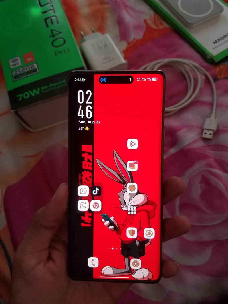 Infinix Note 40 Pro 6