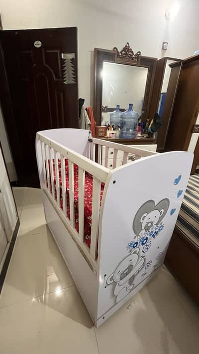 Baby cot urgent sale