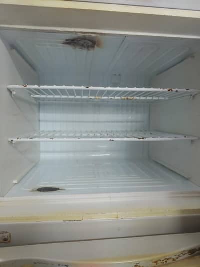 Old used fridge for sale