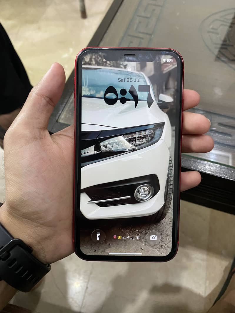 Apple iPhone 11 0