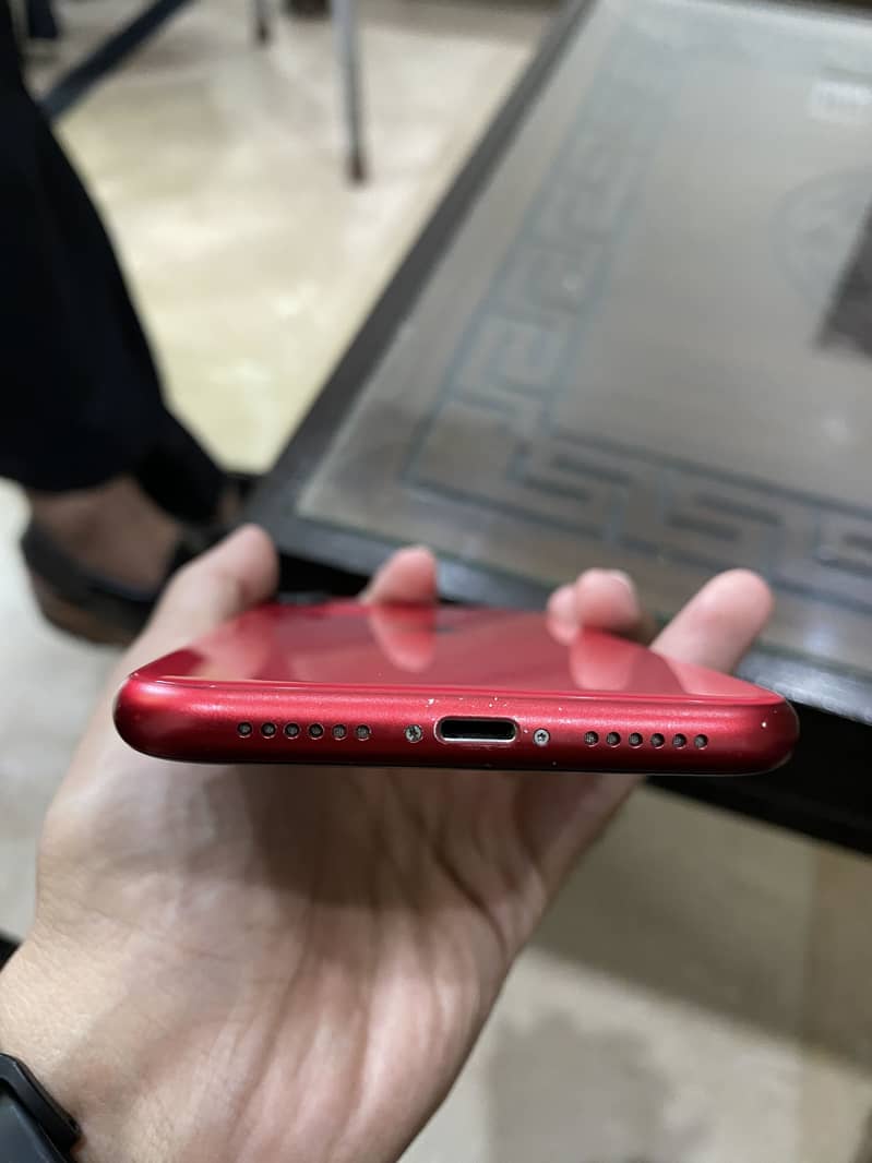 Apple iPhone 11 2