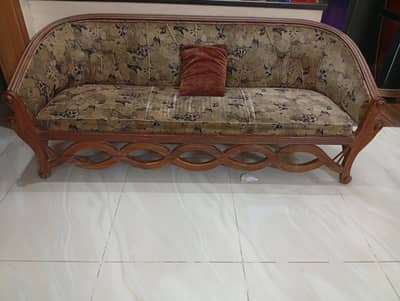 5 Seater Sofa Set.