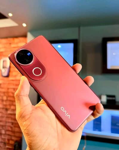 Vivo V50 12+256 GB PTA Approved new condition ha